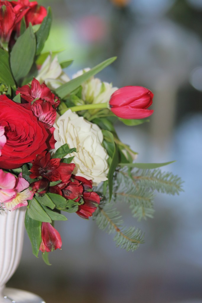 Grand Rapids Wedding Planner and Floral Designer - DIY Christmas Holiday Flower Arrangement Centerpiece - Step 9
