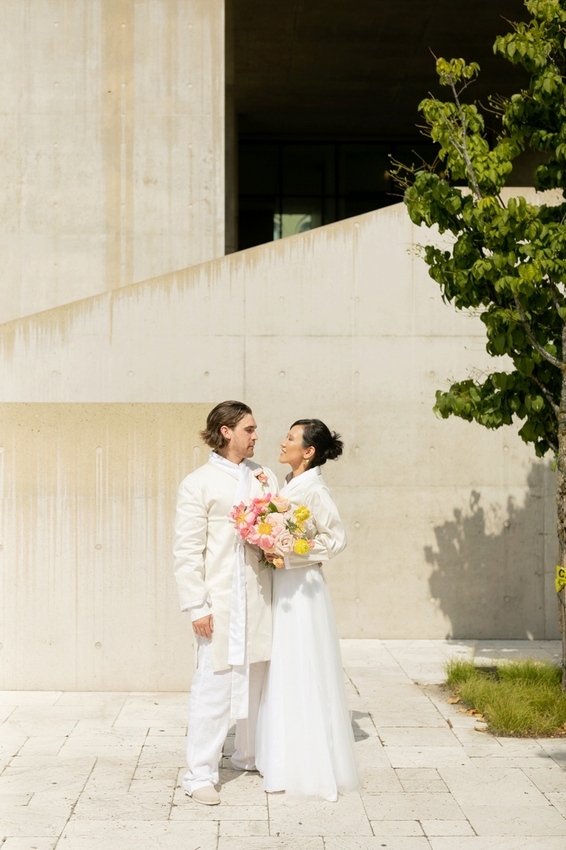 JS Weddings and Events, a Grand Rapids Wedding Planner and Floral Designer. A bright modern summer elopement wedding in Michigan